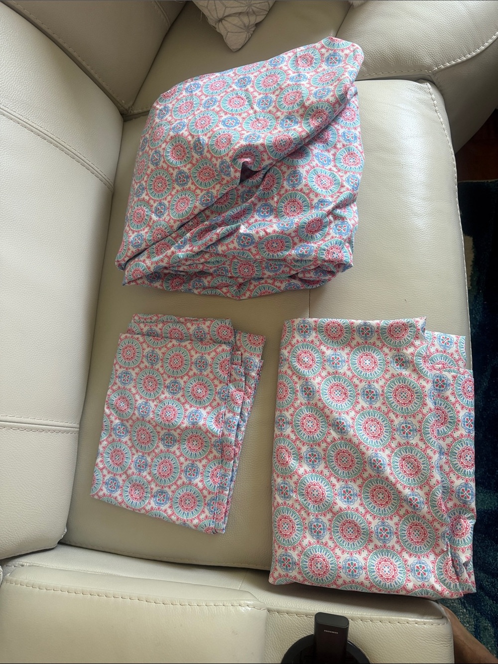 Mainstays Coral & Aqua Medallion Print Twin XL Bedding